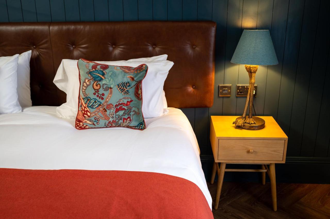 Victoria Hotel By Chef & Brewer Collection Menai Bridge Exterior foto